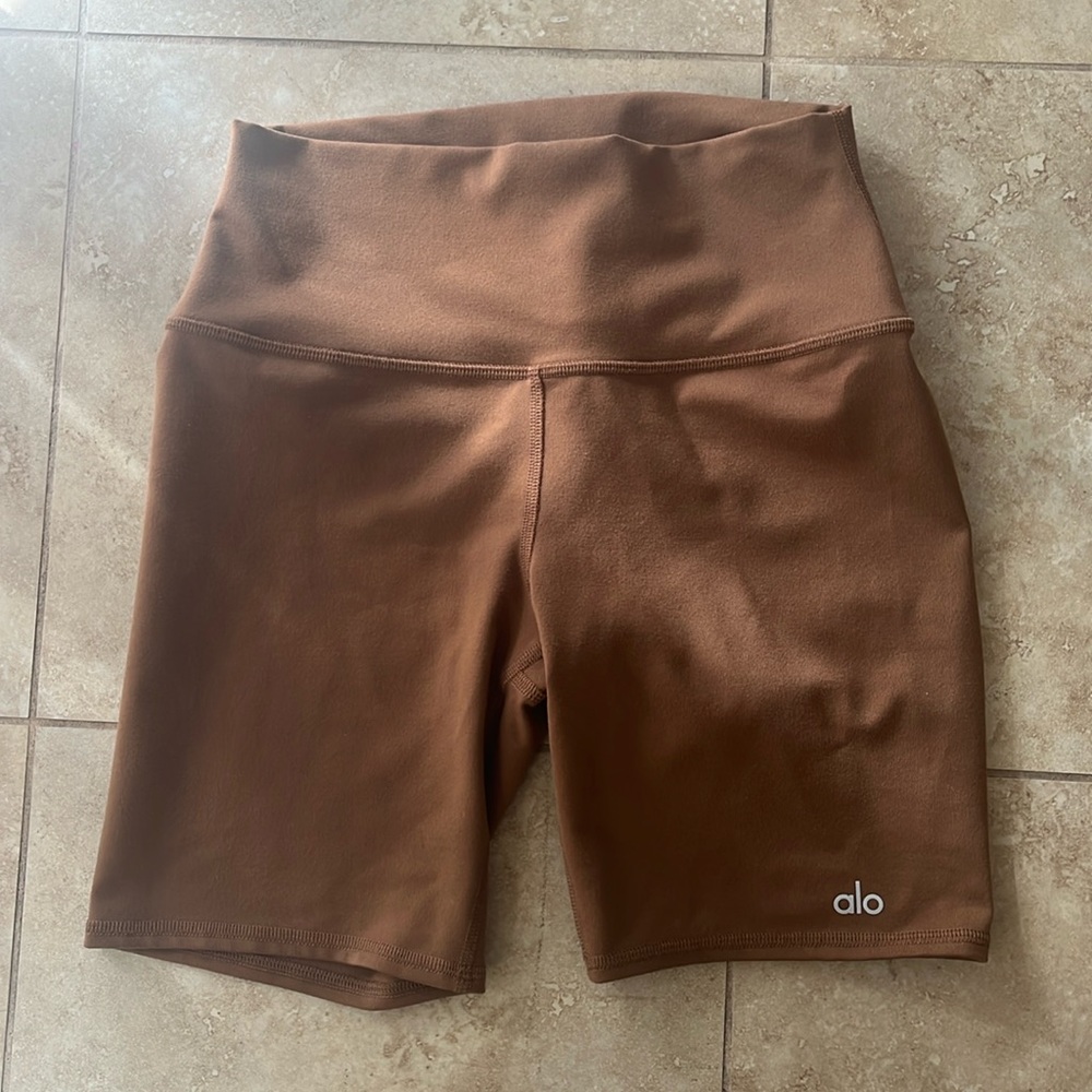 ALO Yoga Brown High-Waist Athletic Bike Shorts